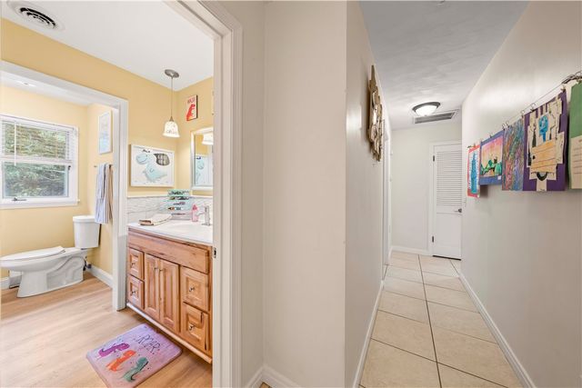 279 Parkview Dr, Penfield, NY 14625