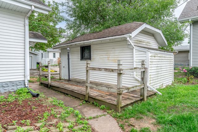 2012 Lorton Avenue, Davenport, IA 52803