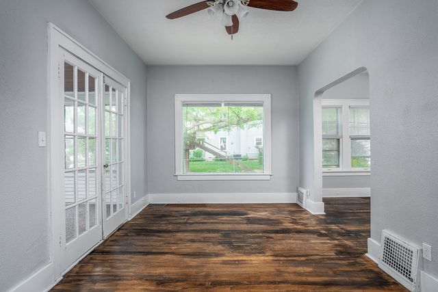 2012 Lorton Avenue, Davenport, IA 52803
