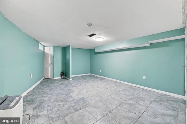 5500 ANGORA TER, Philadelphia, PA 19143