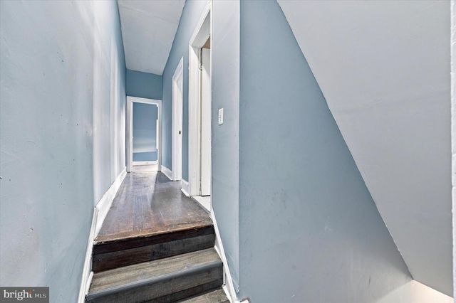 5500 ANGORA TER, Philadelphia, PA 19143