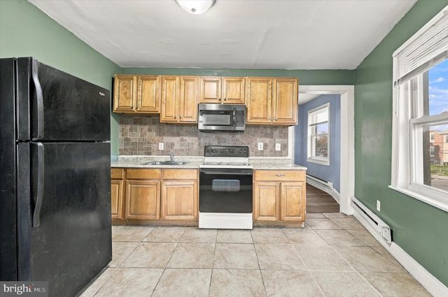 5500 ANGORA TER, Philadelphia, PA 19143