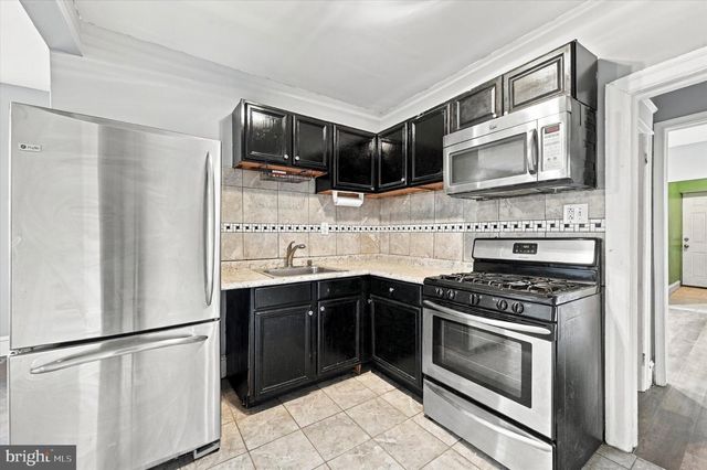 5500 ANGORA TER, Philadelphia, PA 19143