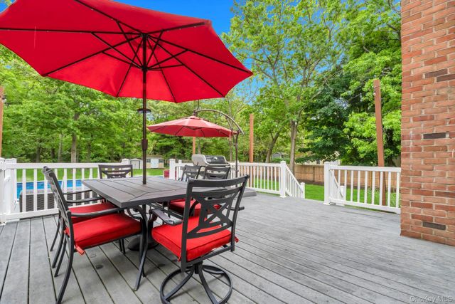 277 Magnolia Drive, Selden, NY 11784
