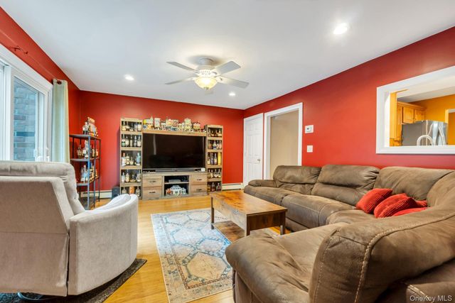 277 Magnolia Drive, Selden, NY 11784