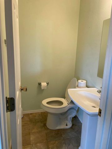 22017 E State Highway 76, Ava, MO 65608