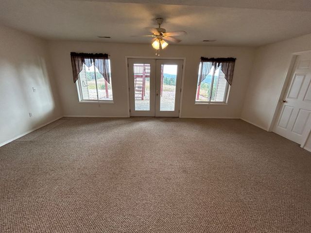 22017 E State Highway 76, Ava, MO 65608