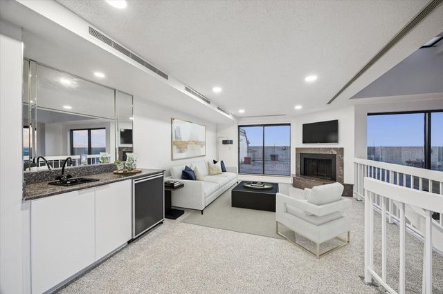 2001 Holcombe Boulevard 4006, Houston, TX 77030