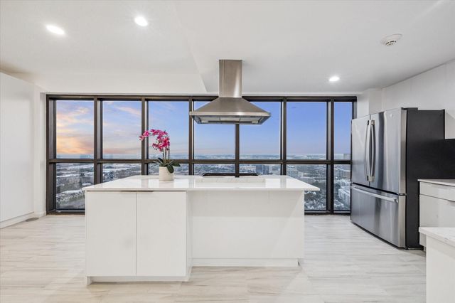 2001 Holcombe Boulevard 4006, Houston, TX 77030