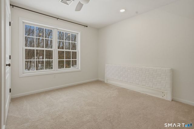 27 Amanda Way, Tolland, CT 06084