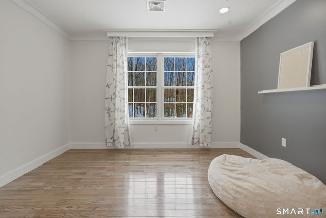 27 Amanda Way, Tolland, CT 06084