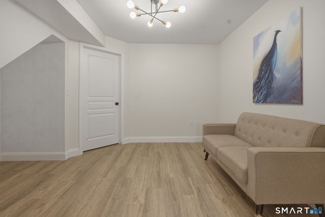 27 Amanda Way, Tolland, CT 06084