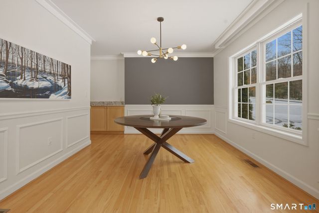 27 Amanda Way, Tolland, CT 06084