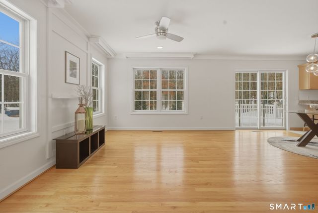 27 Amanda Way, Tolland, CT 06084