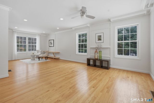 27 Amanda Way, Tolland, CT 06084