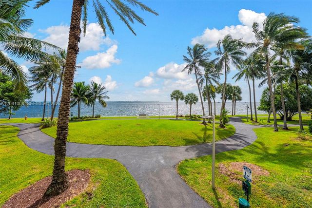3 Grove Isle Drive C605, Miami, FL 33133