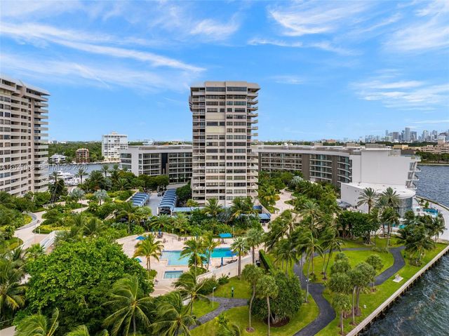 3 Grove Isle Drive C605, Miami, FL 33133
