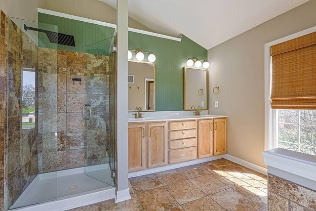 1112 Ashton Court, Union, KY 41091