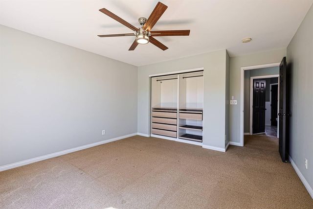 1112 Ashton Court, Union, KY 41091