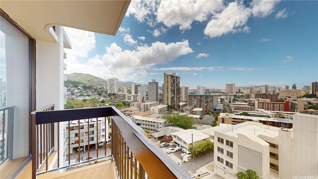 1560 Thurston Avenue 801, Honolulu, HI 96822