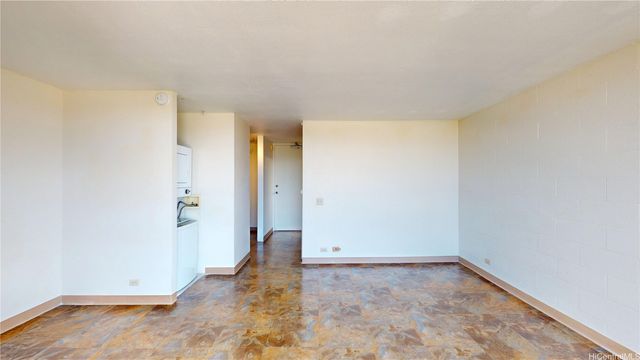 1560 Thurston Avenue 801, Honolulu, HI 96822