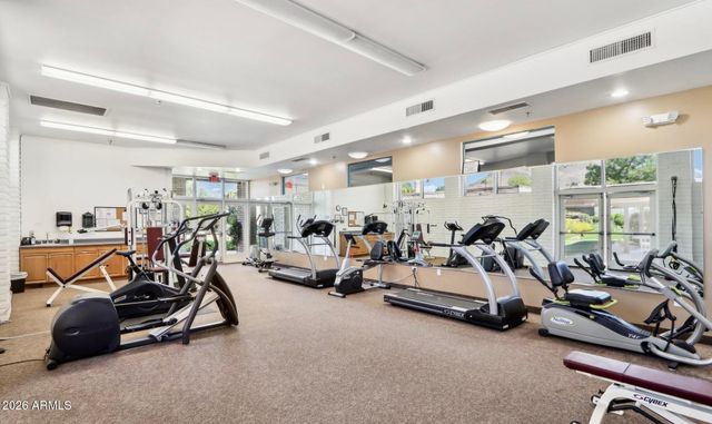 4800 N 68TH Street 351, Scottsdale, AZ 85251