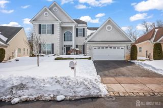 23 Troon Court, Monroe, NJ 08831