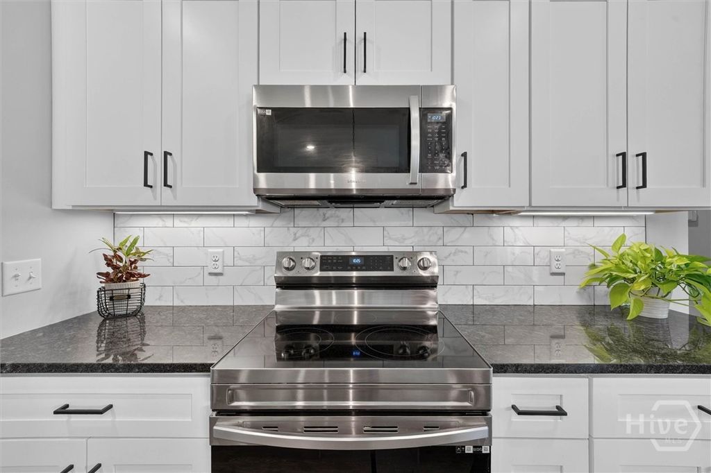 Image 22 of property listing at 14 Sweet Grass Lane, Richmond Hill, GA 31324