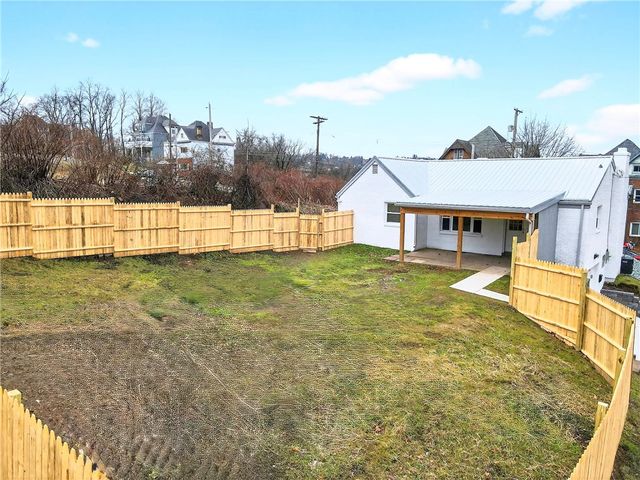 721 Huey Street, Mckeesport, PA 15132