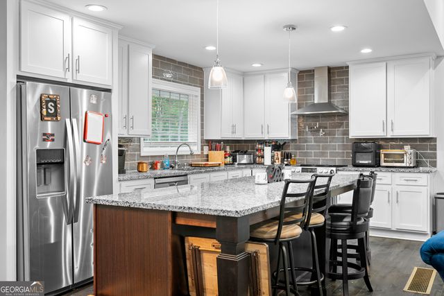 1609 Elm Ridge Way, Stone Mountain, GA 30083