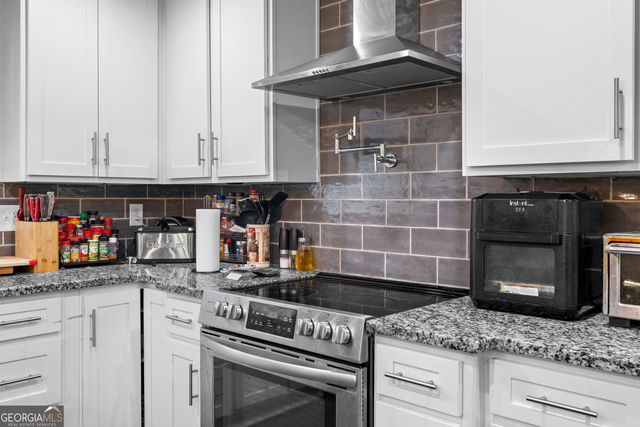 1609 Elm Ridge Way, Stone Mountain, GA 30083
