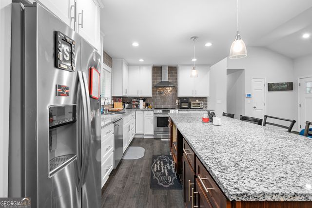 1609 Elm Ridge Way, Stone Mountain, GA 30083