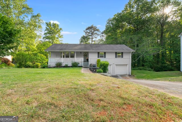 1609 Elm Ridge Way, Stone Mountain, GA 30083