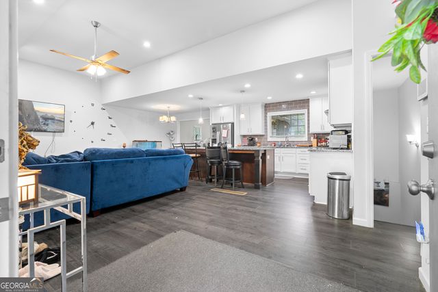 1609 Elm Ridge Way, Stone Mountain, GA 30083