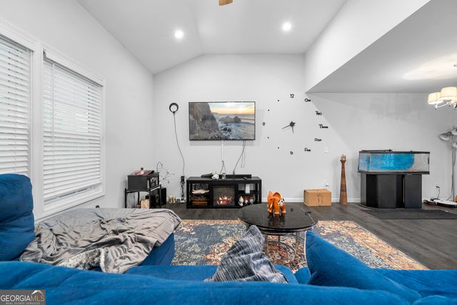 1609 Elm Ridge Way, Stone Mountain, GA 30083