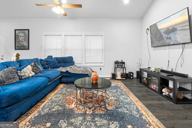 1609 Elm Ridge Way, Stone Mountain, GA 30083