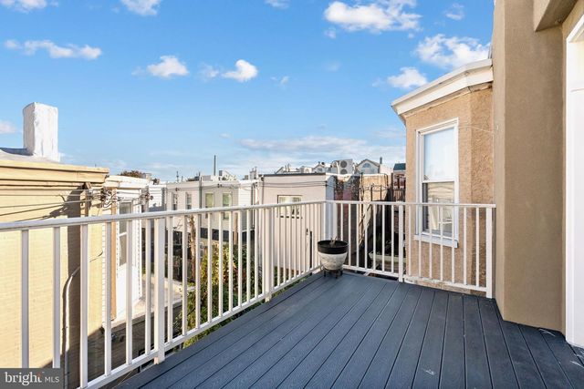 2437 BROWN ST, Philadelphia, PA 19130