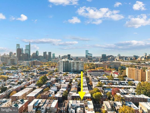 2437 BROWN ST, Philadelphia, PA 19130
