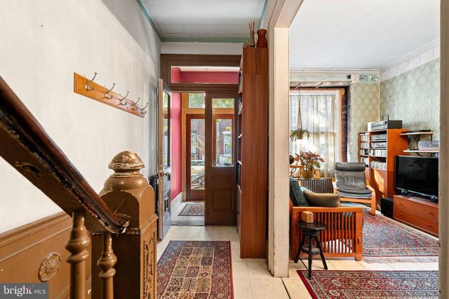 2437 BROWN ST, Philadelphia, PA 19130
