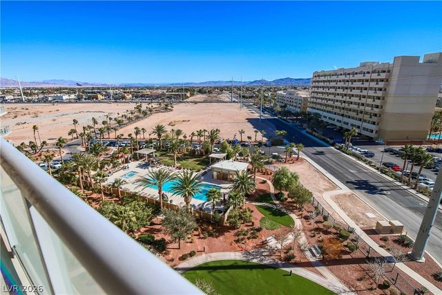 8255 Las Vegas Boulevard 819, Las Vegas, NV 89123