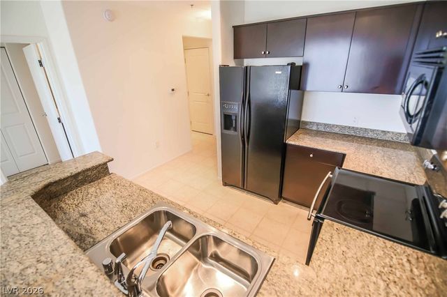 8255 Las Vegas Boulevard 819, Las Vegas, NV 89123