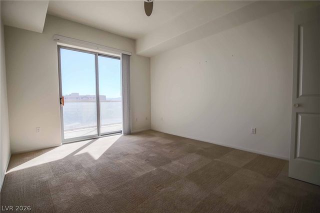 8255 Las Vegas Boulevard 819, Las Vegas, NV 89123