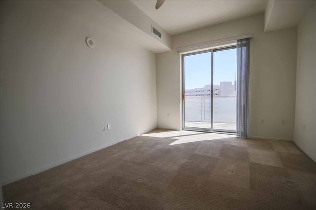 8255 Las Vegas Boulevard 819, Las Vegas, NV 89123