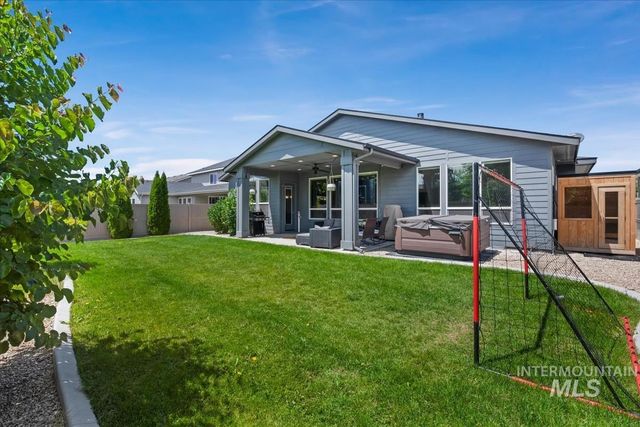 2883 E Mores Trail Dr., Meridian, ID 83642