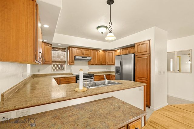 321 E Tobiano Trail, Belgrade, MT 59714