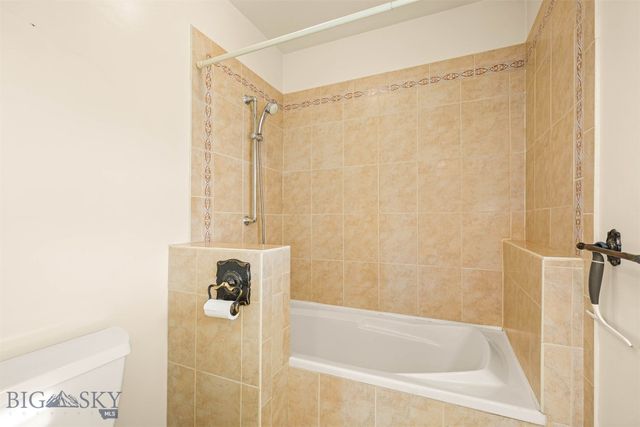 321 E Tobiano Trail, Belgrade, MT 59714