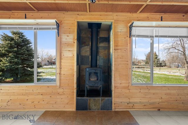 321 E Tobiano Trail, Belgrade, MT 59714