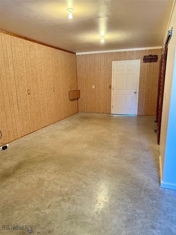 321 E Tobiano Trail, Belgrade, MT 59714