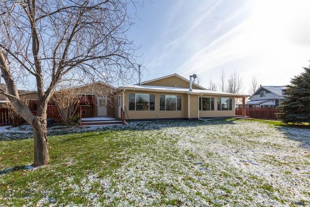 321 E Tobiano Trail, Belgrade, MT 59714