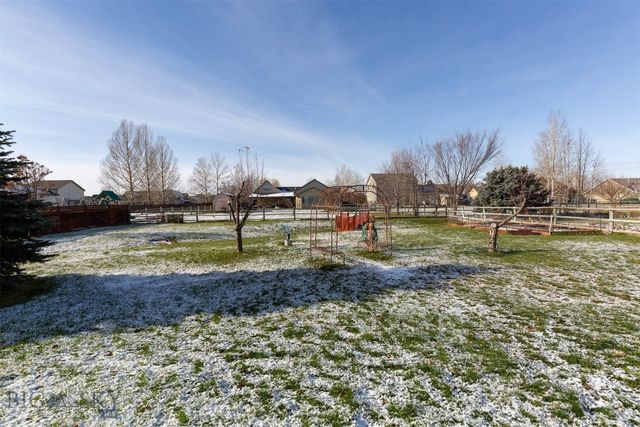 321 E Tobiano Trail, Belgrade, MT 59714